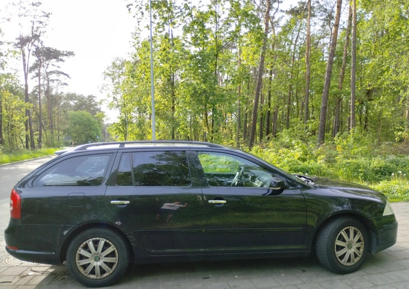 Skoda Octavia cena 10000 przebieg: 199000, rok produkcji 2007 z Bydgoszcz małe 172